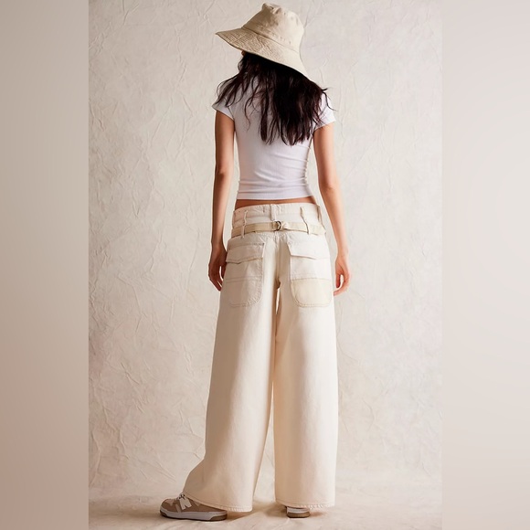 Free People We The Free Waterfalls Baggy Wide-Leg Jeans - Picture 4 of 10